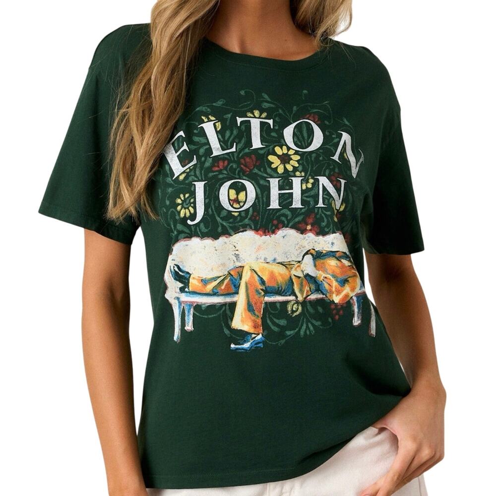 DAYDREAMER Elton John Floral Boyfriend Tee Shirt Size S or M New with Tag